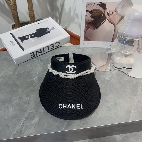 AUTHENTIC CHANEL Hats main image 5